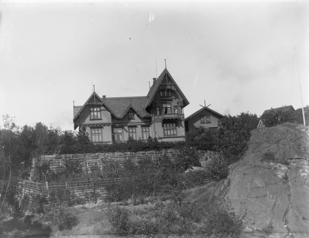 Villa Solhaug på Vollene i Barbu sommeren 1899