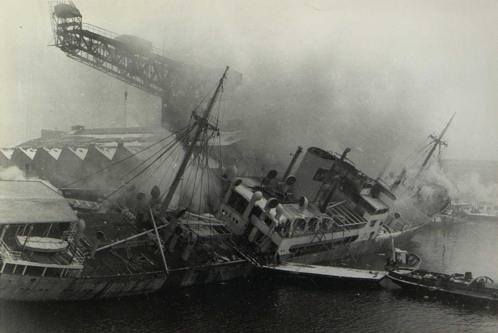 M/S "Bolivar" i brann ved Aker 23.02.1946