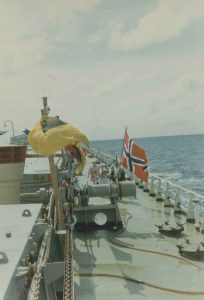 Kong Neptun med sitt følge på vandring under linjedåp om bord i "Beatrice" 1968