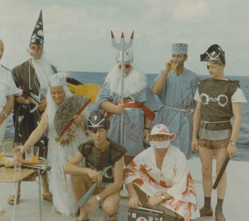 Kong Neptun med sitt følge under linjedåp om bord i "Beatrice" 1968