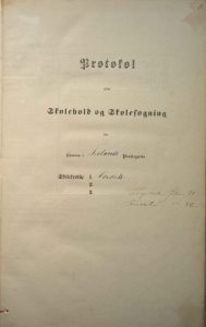 Skoleprotokoll fra Froland Verk skole 1879 til 1900 innside