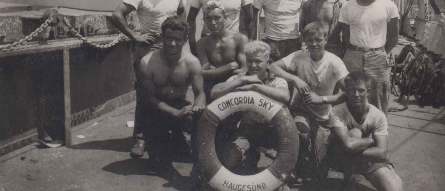 Dag Albert Witzøe Molaug og dekksgjengen om bord i "Concordia Sky" 1962 utsnitt